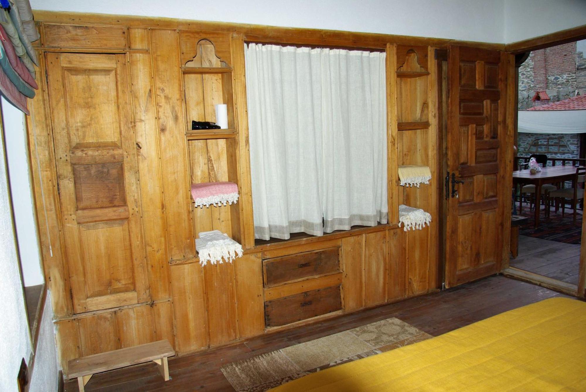 Birgi Hotel Saliha Hanim Tas Konak Room photo